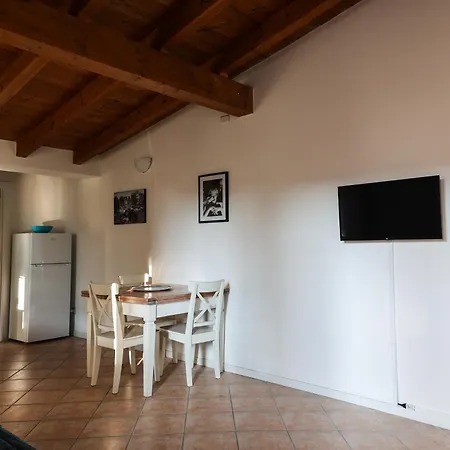 Апартаменты La Casa Di Rosy Оледжо