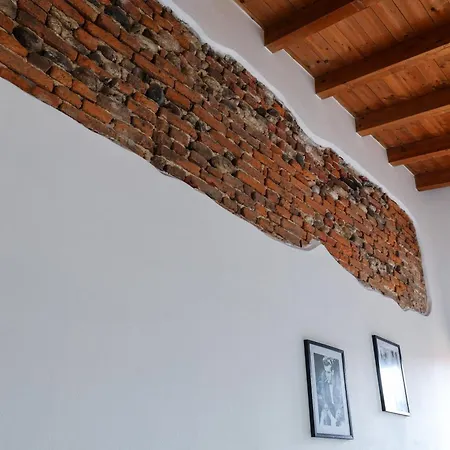 La Casa Di Rosy Apartment *