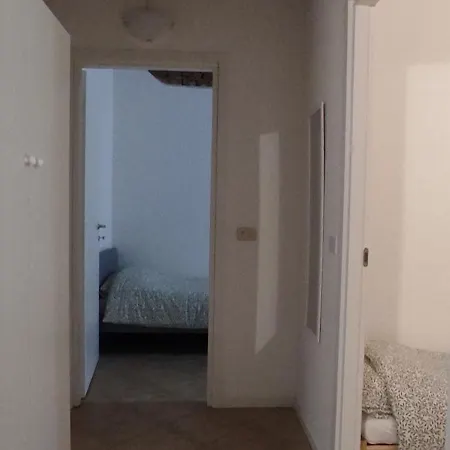 La Casa Di Rosy Apartment *